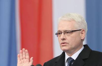 Josipović u govoru: Vratit ću ljudima vjeru u poštenje