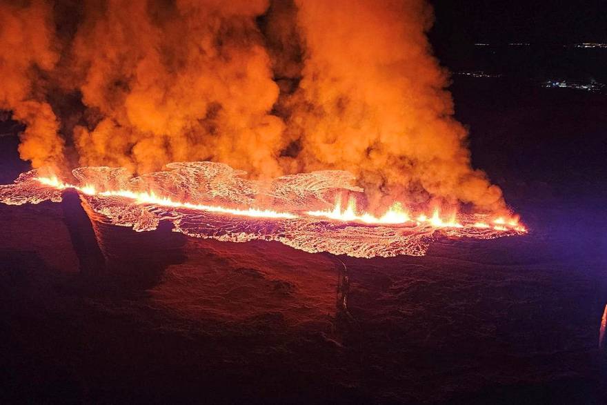 island erupcija u grindaviku