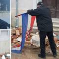 Sarajevski policajac u Petrinji iz blata izvukao hrvatsku zastavu: 'Bilo je teško gledati je onakvu'