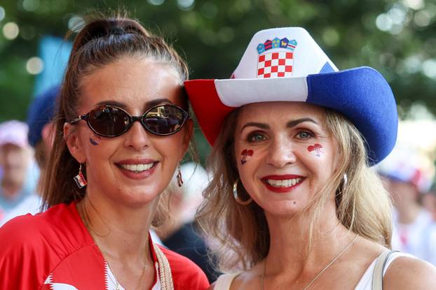 SP 2026 Dallas: Fenomenalan pogled sa 45. kata na veliku povorku hrvatskih navijača u Dallasu uoči utakmice Engleske i Hrvatske