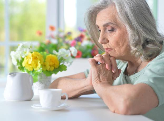 Ovih 20 pravila žene preko 60 godina ne bi više trebale pratiti