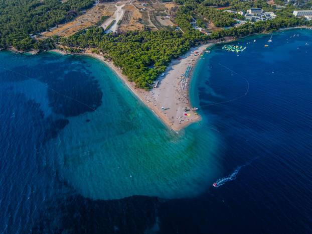 Fotografije iz zraka plaže Zlatni rat koja je promijenila svoj oblik