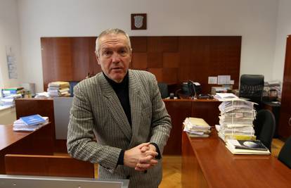 Sudac Lukić u svojoj presudi: 'Ženski mozak je hendikepiran'