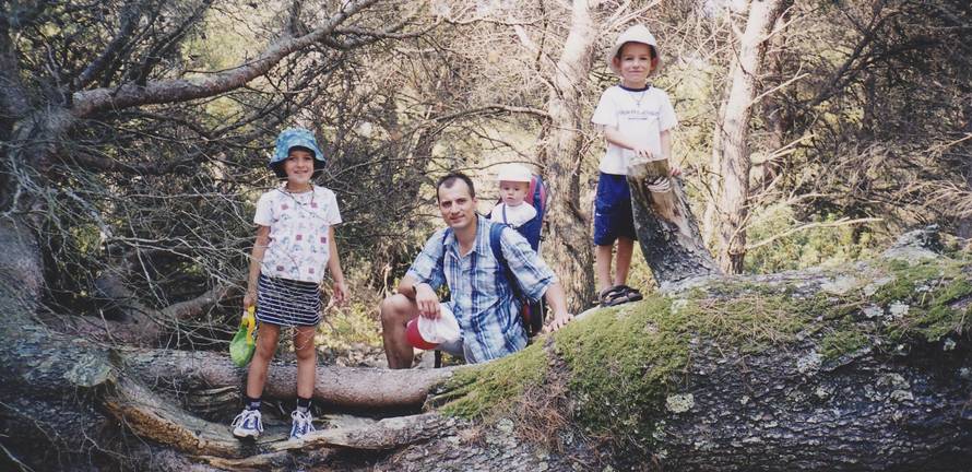 Slaven  Dobrović: Ima sedmero djece i obožava planinarenje...