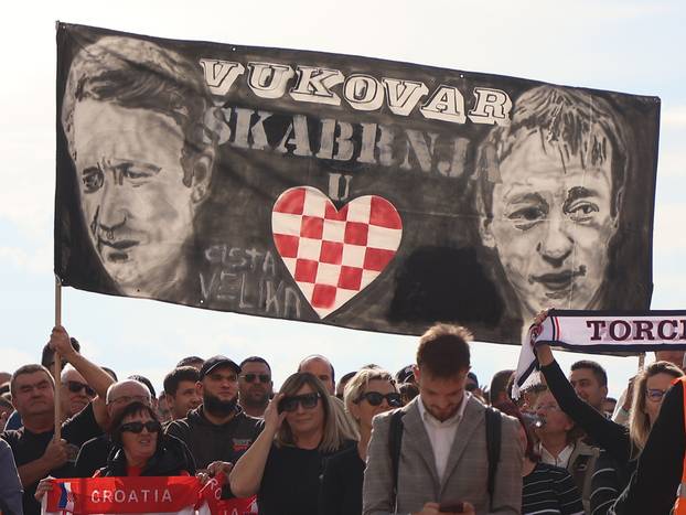 Split: Torcida na Rivi održala prosvjed