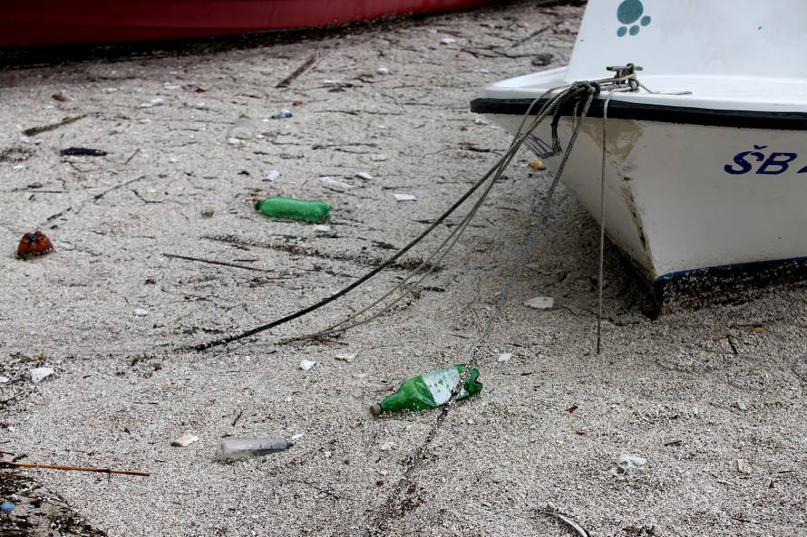 Jugo pokazalo sav užas mora: Plastike će biti više nego riba