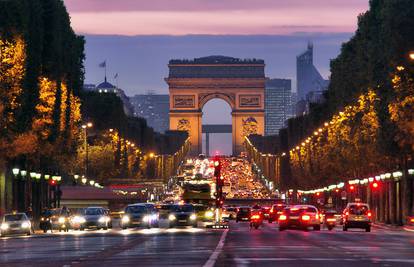 Znate li zašto se Pariz naziva "Gradom svjetla"?