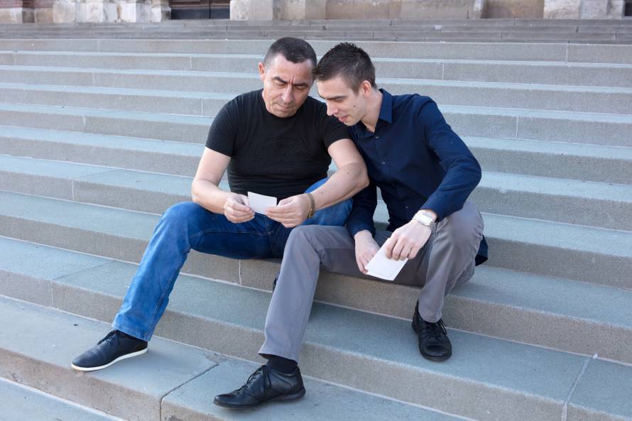 'Progonili su nas kao životinje, svog sina sam nosio u rancu...'