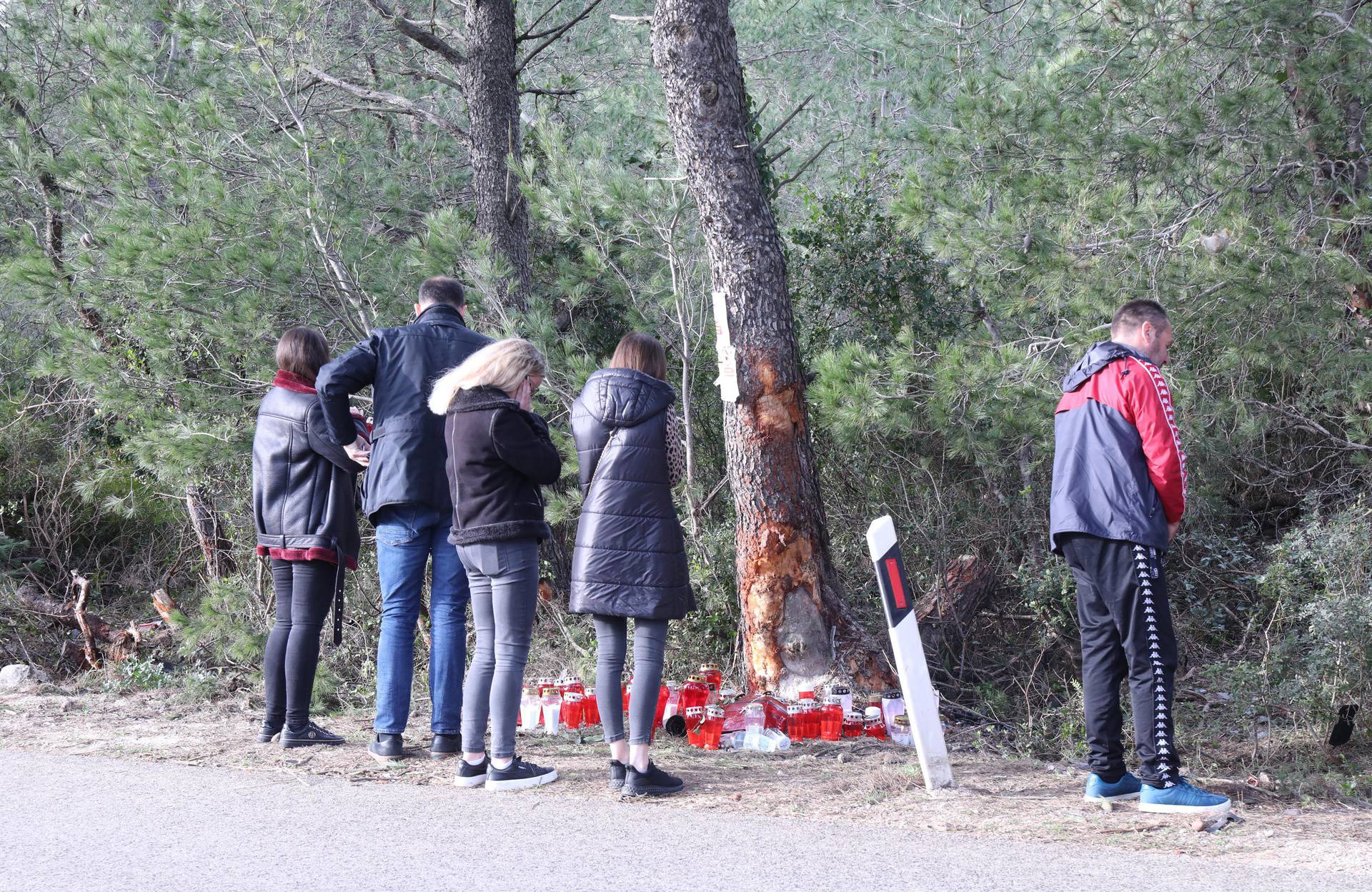 Trojica mladića bit će pokopana u četvrtak, mole se ljudi da na groblje ne dolaze automobilom