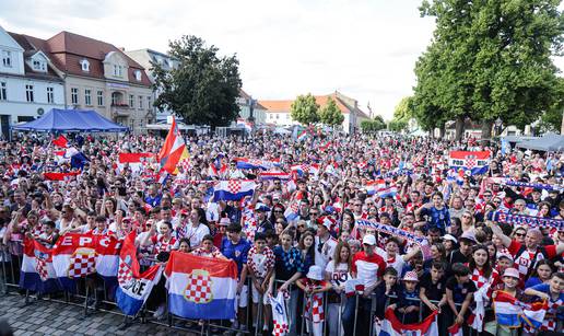 Auf Wiedersehen, Neuruppin! Gdje se semafori gase u 18 sati, a brijač priznao: 'Croatia bad'