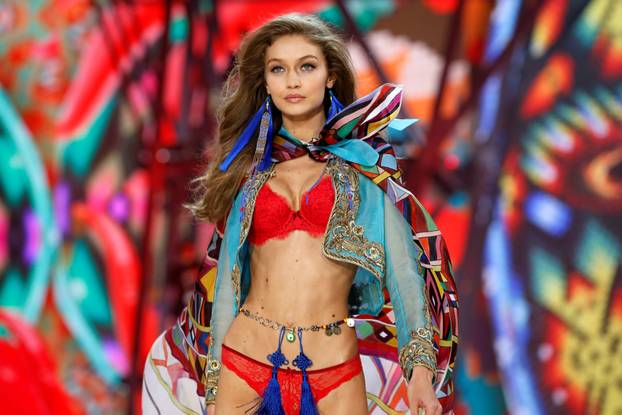 Model Gigi Hadid presents a creation during the 2016 Victoria's Secret Fashion Show at the Grand Palais in Paris