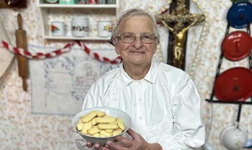 Adventski kalendar božićnih kolača, 18. dan: Mašinski keksi