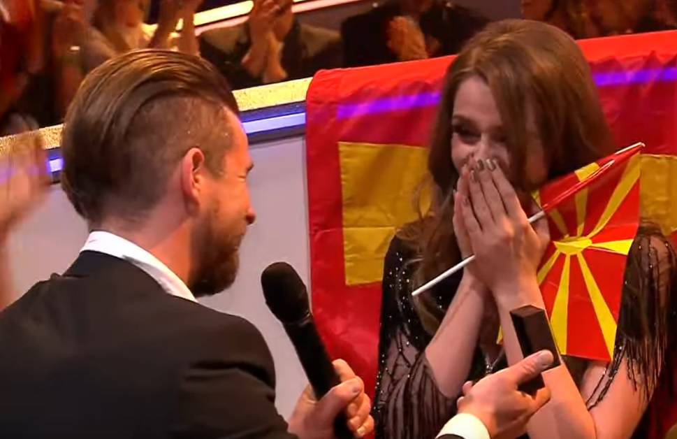 Na Eurosongu 'pala' i prosidba: Makedonku je iznenadio dečko