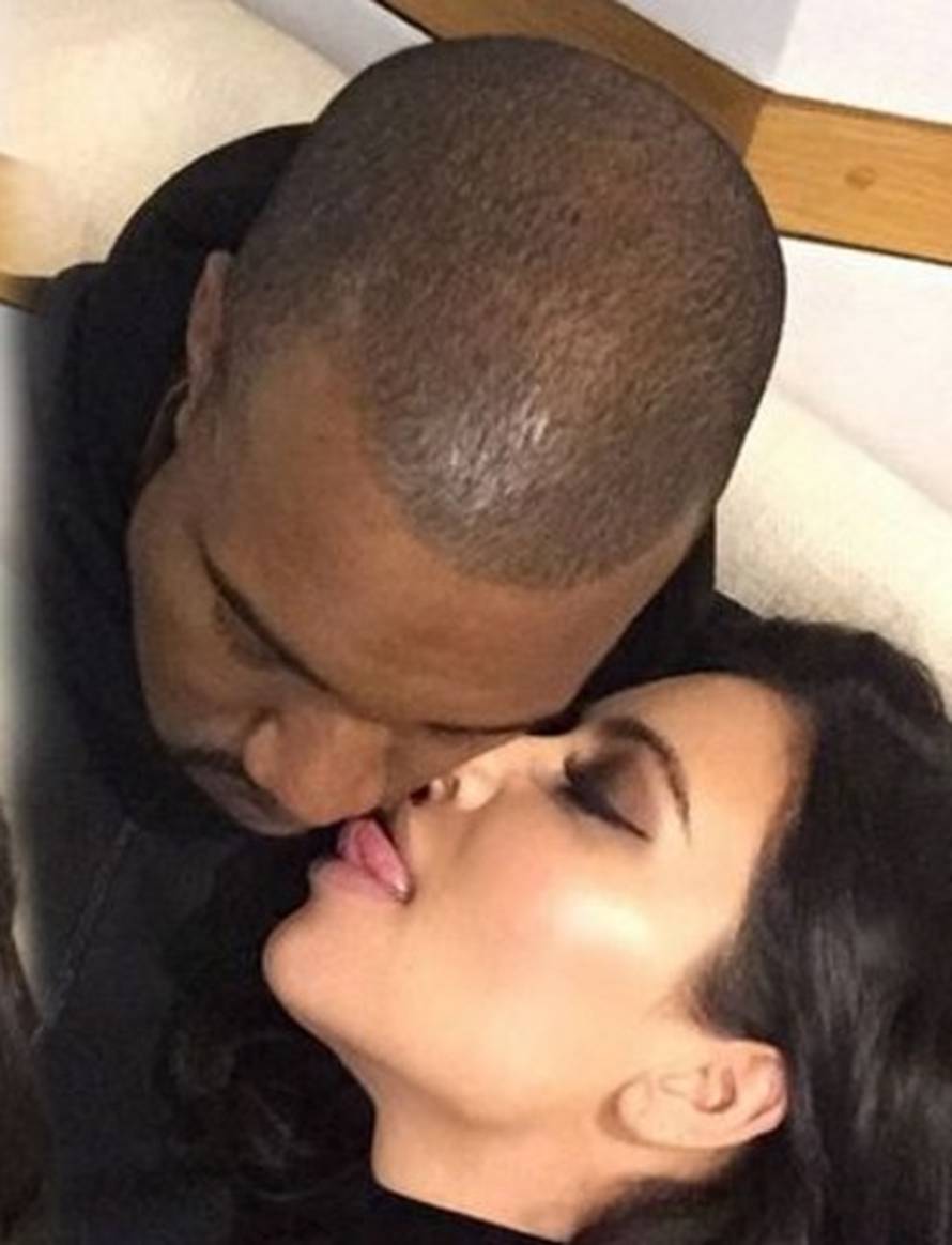 Kanye u spisateljskim vodama: Reper radi na filozofskoj knjizi