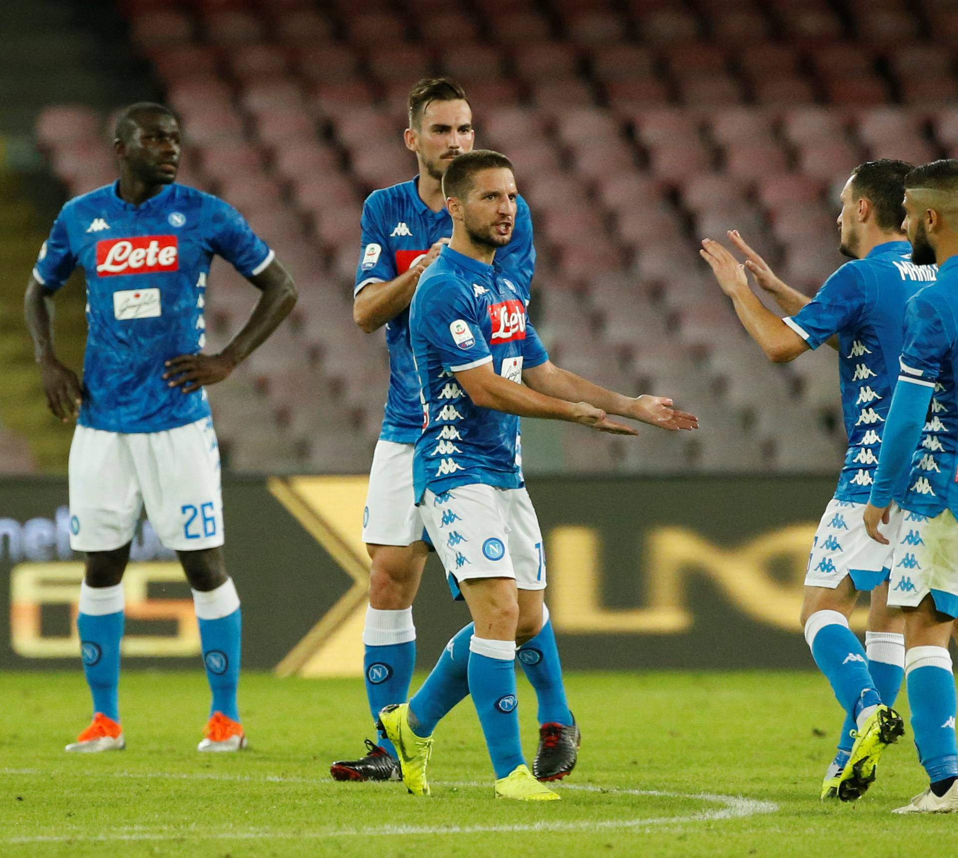 Serie A - Napoli v AS Roma