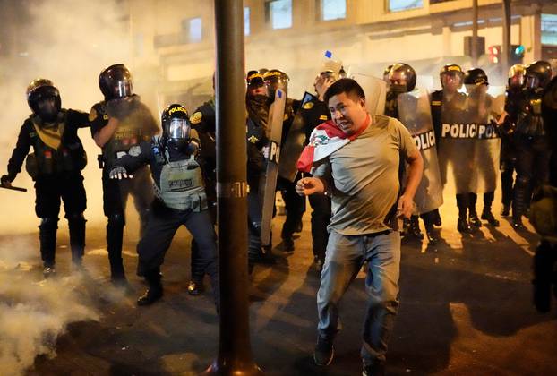 Protest demanding dissolution of Congress and to hold democratic elections in Lima