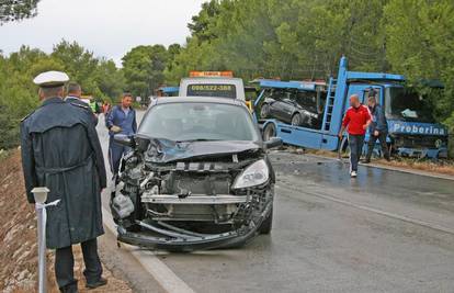 Bibinje: Preminuo u sudaru 4 vozila, troje ozlijeđenih