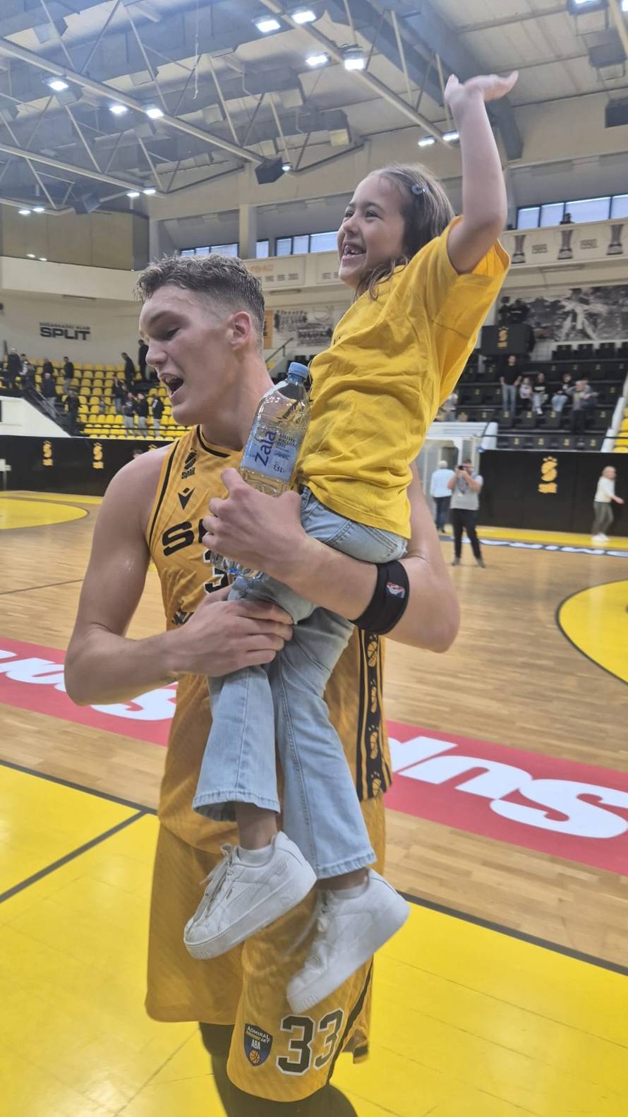 Jake Stephens odveo KK Split do prve pobjede u ABA ligi! Nakon utakmice oduševio potezom