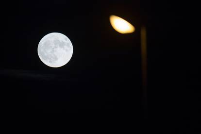 Plavi Mjesec, pojava punog Mjeseca dva puta u jednom kalendarskom mjesecu