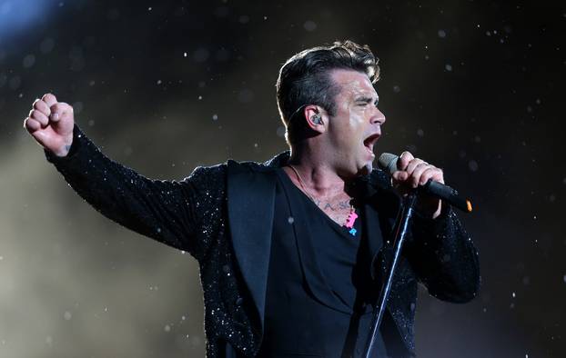 ARHIVA - 2013. Zagreb: Pop ikona Robbie Williams održao koncert na maksimirskom stadionu