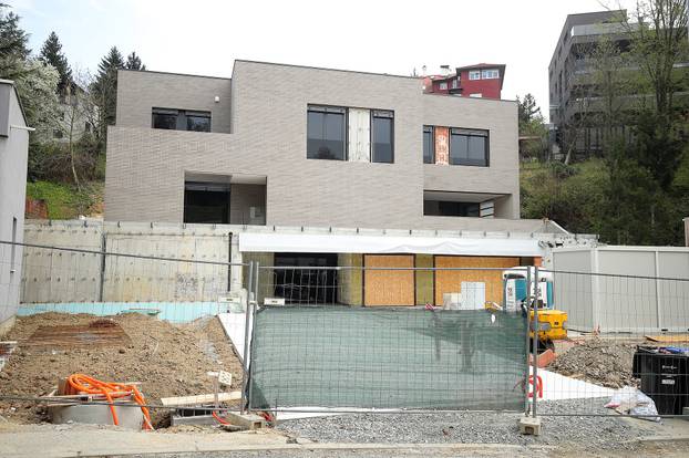 Zagreb: Obiteljska kuća Vedrana Ćorluke i Franke Batelić još je u izgradnji