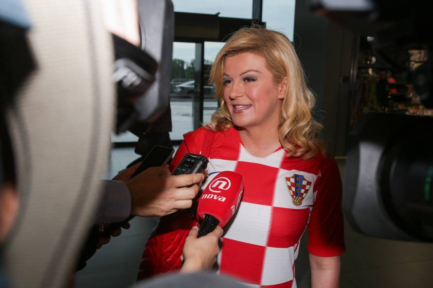 Zagreb: Brojne osobe iz javnog Å¾ivota odlaze Äarter letom na finalnu utakmicu HrV - FRA