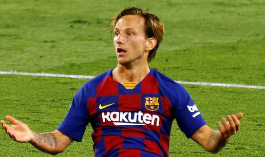 Rakitić na udaru navijača Barce jer je stao u zaštitu prijatelja: 'Ma njegovo je mišljenje sr..e'