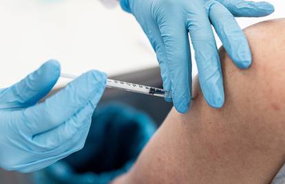 SAD: Testira se eksperimentalno cjepivo protiv malarije, 60 dobrovoljaca primit će tri doze