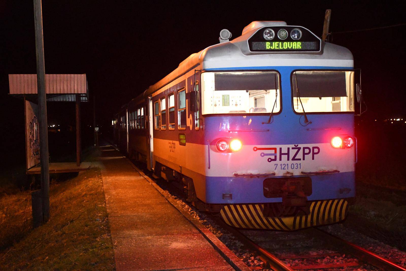 Bjelovar: Vlak naletio na automobil, nema ozlijeđenih