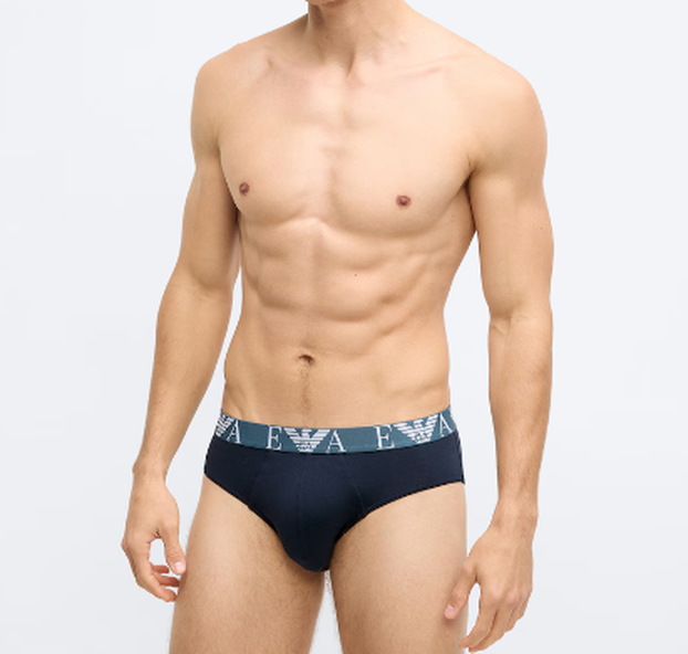 FOTO Pregledali smo ponudu za vas: Dečki, zavedite dragu seksi donjim rubljem za Valentinovo!