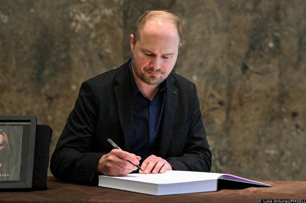 Zagreb: Održana komemoracija za Gabi Novak 