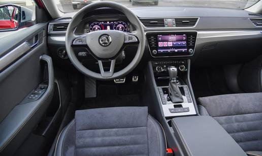 Škoda Superb 2.0 TDI oborila rekord! Evo koliko je vozač uspio proći s jednim tankom