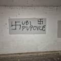 Kod &scaron;kole u Novom Zagrebu osvanuli gnjusni grafiti s prijetnjama Miloradu Pupovcu