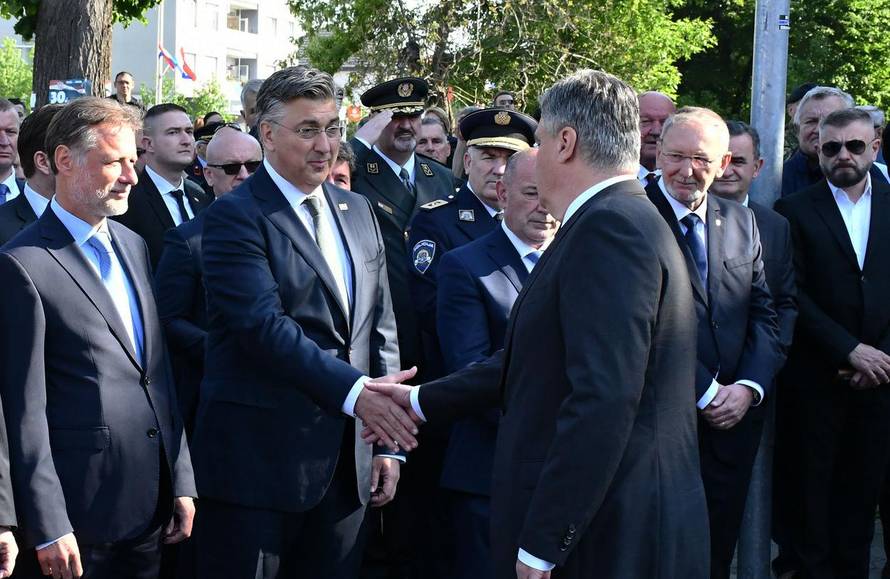 Na Pantovčak poslan popis s imenima novih veleposlanika: Čeka se odgovor predsjednika