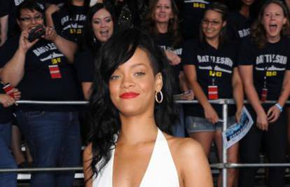 Koketuša Rihanna ne smije ni blizu garderobe Kanyea Westa