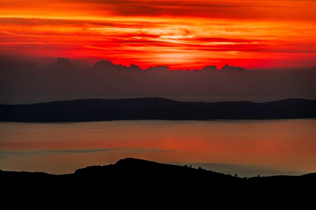 Gornje Sitno, Mosor: Pogled na zalazak sunca