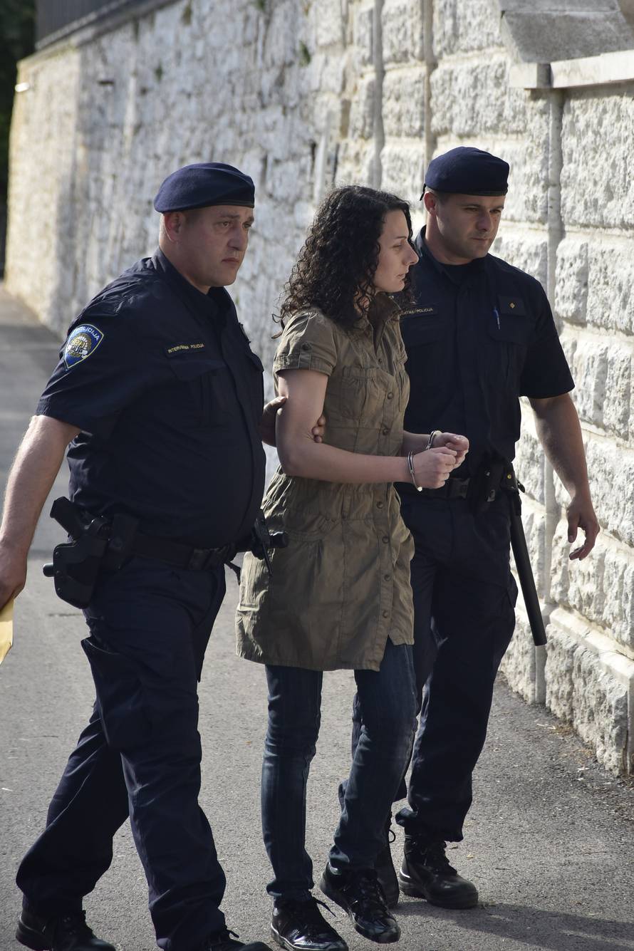 Baki i stricu ne žele dati tijelo dječaka (3): Traže potpis majke