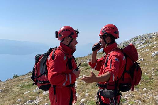 HGSS: 'Ne dovodite svoj život u opasnost zbog 2 litre vode'