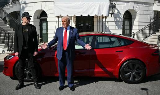 Kanada će uskoro odgovoriti na Trumpove auto carine: Pale su dionice proizvođača automobila