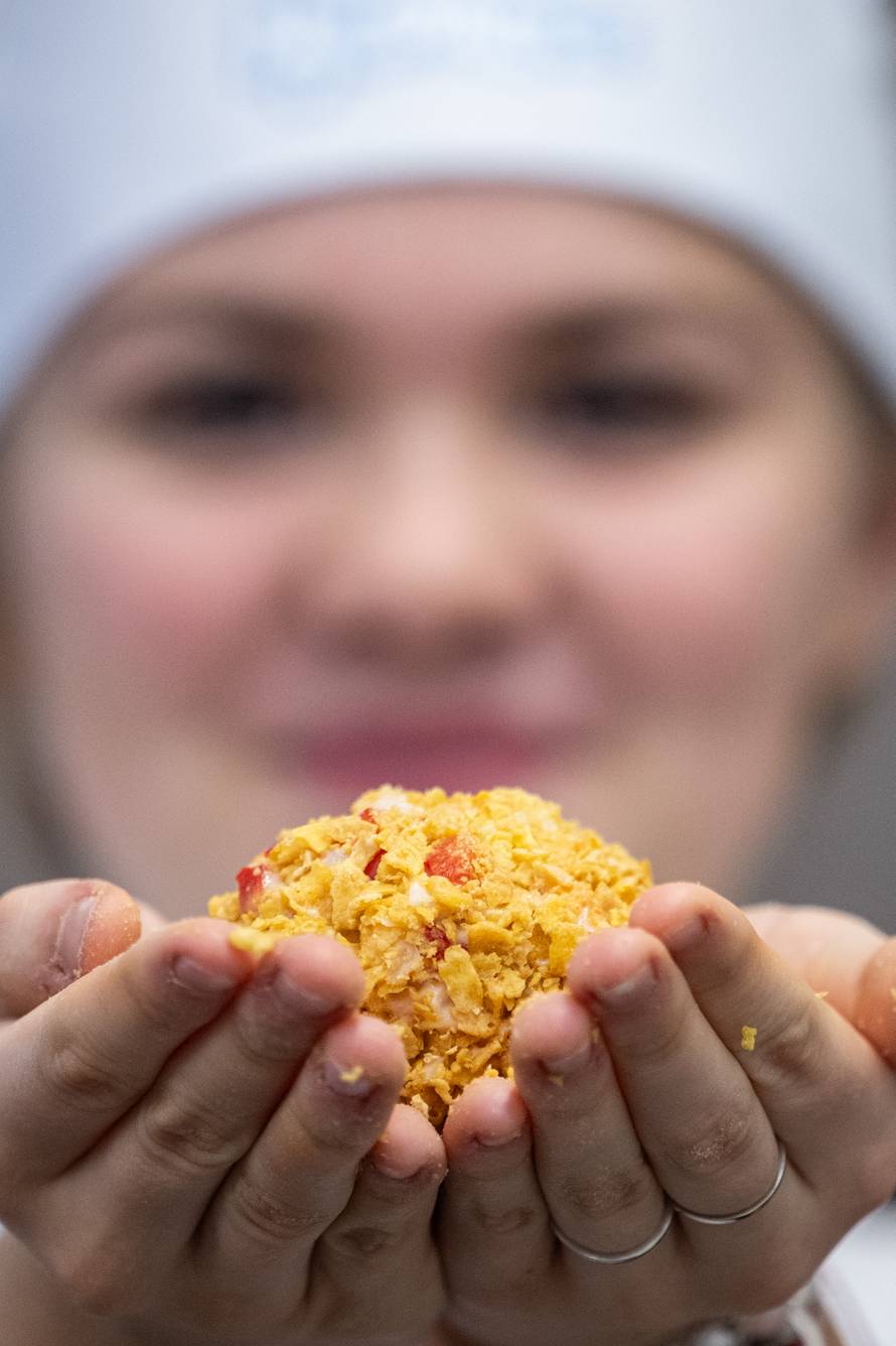 Nova chefica škole: Tena iz Zaboka pripremila povrtne kuglice svojem razredu