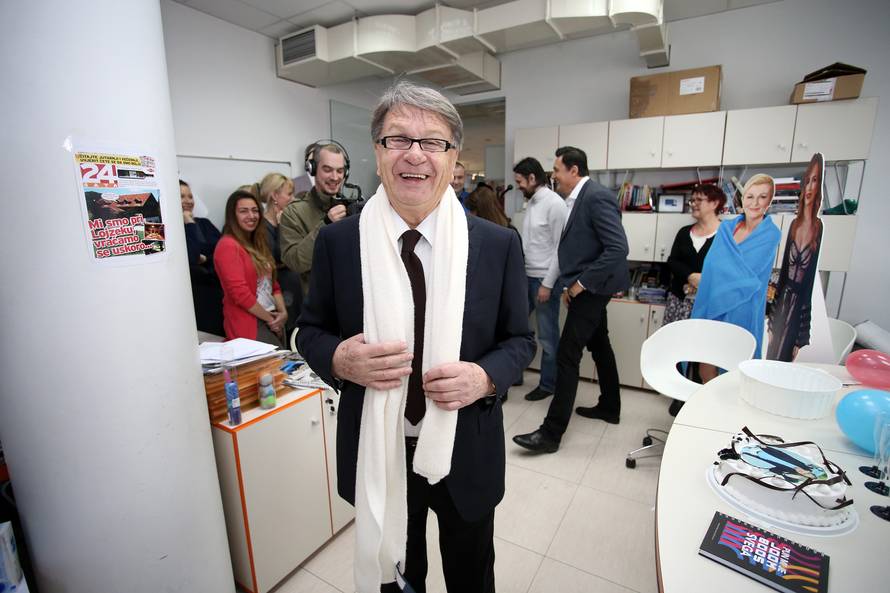 Ćirine anegdote: Kamenje leti na mene, ja samo hodam...