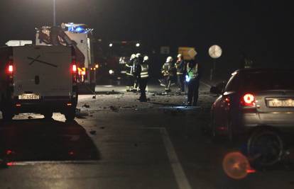 Stravičan sudar dva auta kod Osijeka: Poginulo je troje ljudi
