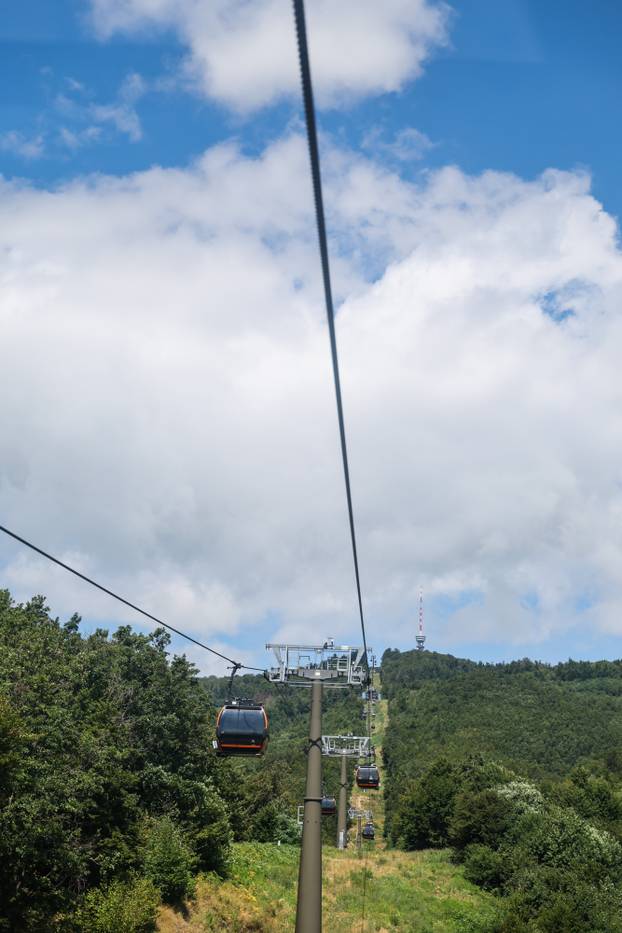 Zagreb: Vožnja žicarom na Sljeme
