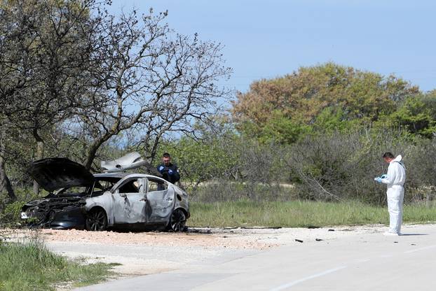 Zadar: Jedna osoba smrtno stradala u požaru automobila u Lovincu