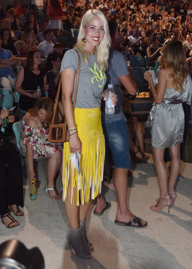 Šibenik: Gibonni održao koncert na tvr?avi sv. Mihovila