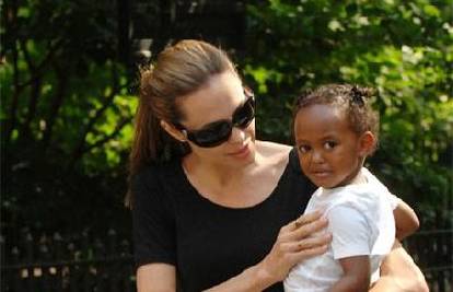 Angelina Jolie ostaje bez posvojene kćerke Zahare?