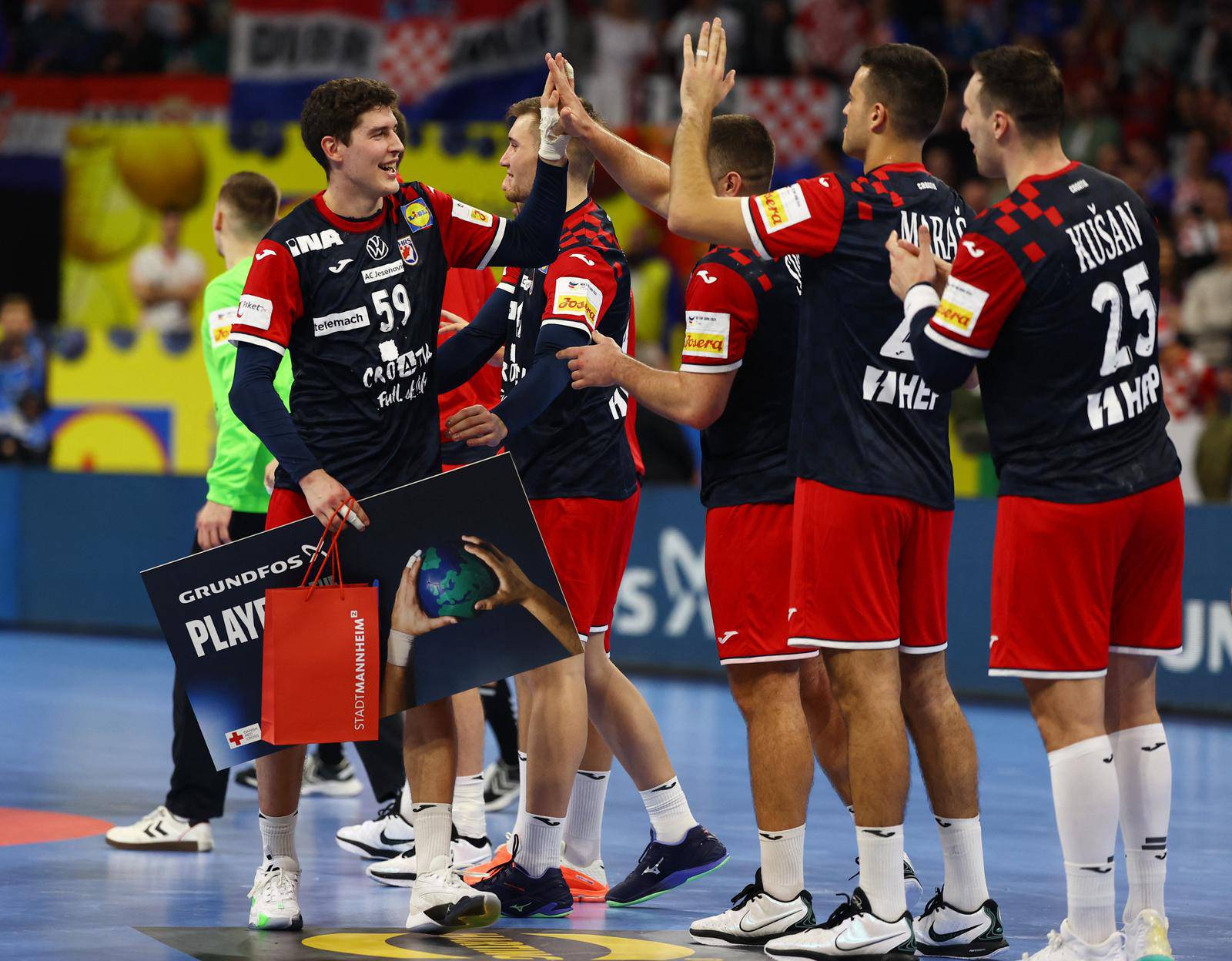 EHF 2024 Men's European Handball Championship - Preliminary Round - Group B - Croatia v Romania