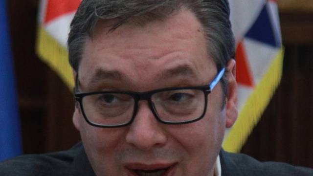 Za Vučićev debakl s jeftinom naftom krivi su briselski ustaše