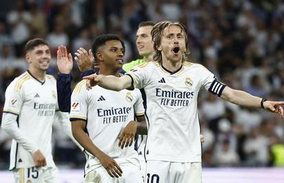 Modrić je igrao cijeli El Clasico. I tako nagovijestio da mu to nije bio zadnji sudar s Barcelonom