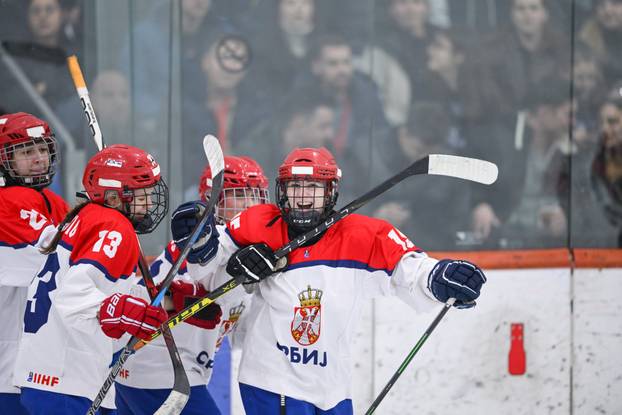 Zagreb:  Susret Hrvatske i Srbije na Svjetskom prvenstvu u hokeju za žene divizije III